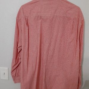 Men's Nautica shirt. Checkerboard pattern.